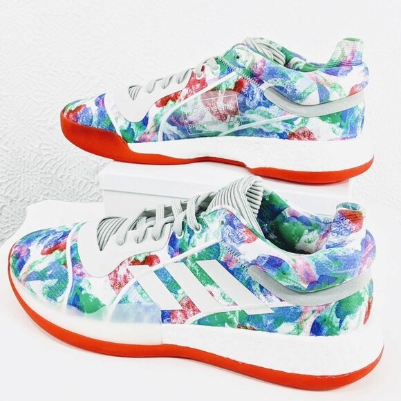 NEW Adidas Marquee Boost Low Christmas Basketball Shoe - Picture 1 of 9